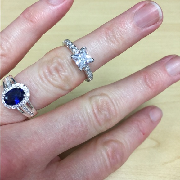 SOLD- Travel Engagement Style Ring - Picture 4 of 6